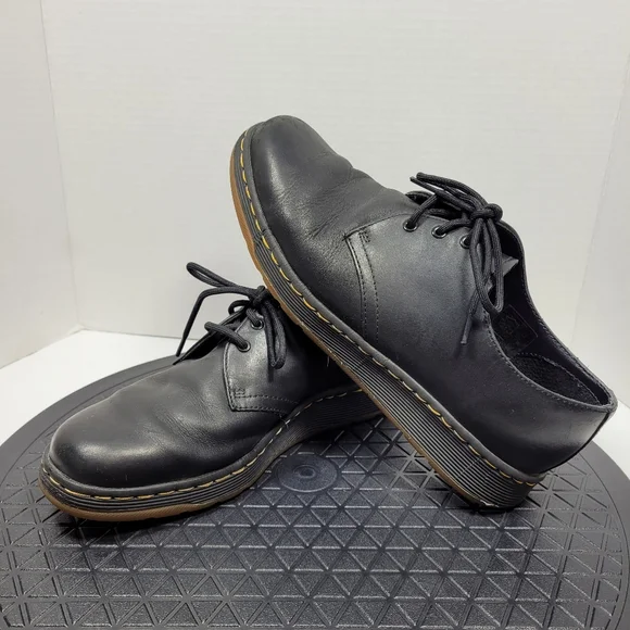 Dr. Martens 11838 ブラックローファー Dr Martens Mens Black Leather Casual Oxfords Lace Up Shoes